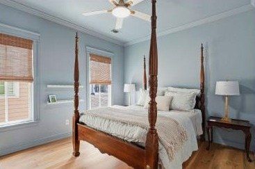 Guest bedroom