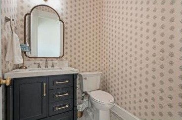 Powder room